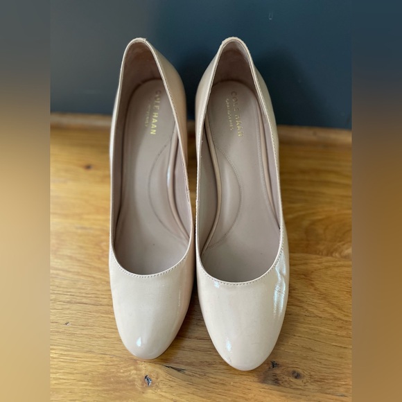 Cole Haan high heels pumps size 9 - Picture 2 of 5